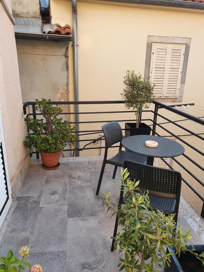 Apartment And Room Marija Đảo Krk Ngoại thất bức ảnh