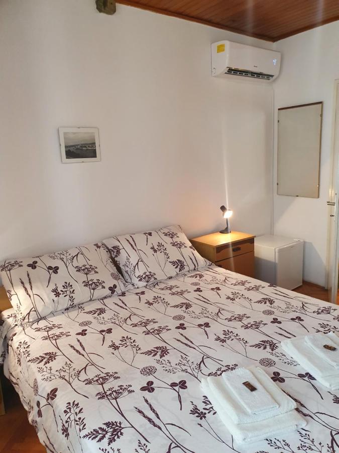 Apartment And Room Marija Đảo Krk Ngoại thất bức ảnh